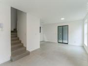 Sobrado em Condomínio, 03 Quartos, 01 Vaga, Santa...