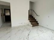 Sobrado em Condomínio à venda, 55 m² por R$ 380.000...