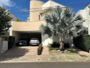 Sobrado em condomínio à Venda em Condomínio Mont Blanc,...