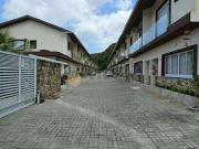 Sobrado em condomínio à venda em São Sebastião, Bairro...