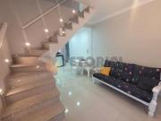 Sobrado em condomínio à venda na prainha em Caraguatatuba SP