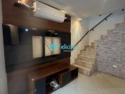 Sobrado em Condominio com 3 dorms, 2 suítes, 2 vagas,...