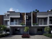 Sobrado em condomínio, com 3 quartos e 1 suíte, Umbará,...