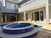 Sobrado Em Condomínio com 4 quarto s para venda...