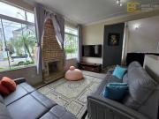 Sobrado em condominio de frente ao Mar à venda...