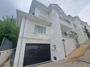 SOBRADO EM CONDOMINIO FECHADO 4 SUITES HORTO FLORESTAL