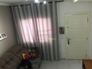 Sobrado em condomínio fechado á venda em Santana 2...
