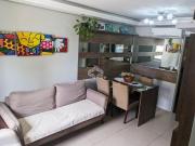 Sobrado em condomínio fechado com 2 dormitórios e...