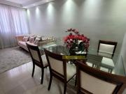 Sobrado em condomínio fechado com 2 suítes, 1 vaga para...