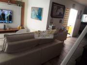 Sobrado em Condomínio Fechado com 3 Quartos para...