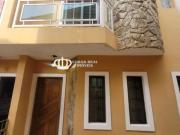 SOBRADO EM CONDOMINIO FECHADO COM AREA GOURMET