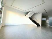 Sobrado em Condominio Fechado no Umbara