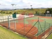 Sobrado em condomínio para venda com 04 quartos 5 suítes...