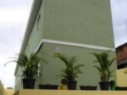 Sobrado em condomínio. São apenas 3 casas. Sobrado...