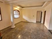 Sobrado em estilo colonial no Santa Tereza AMC461