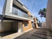 Sobrado em Fazendinha, Curitiba/PR de 154m² 3 quartos à...