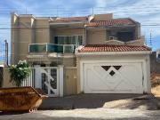 Sobrado em Icaray, Araçatuba/SP de 290m² 3 quartos à...