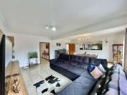 Sobrado em Jardim das Flores, Cotia/SP de 350m² 4...