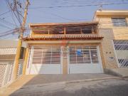 Sobrado em Jardim Roberto, Osasco/SP de 214m² 3 quartos...