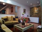 Sobrado em Jardim Textil, São Paulo/SP de 300m² 4...