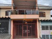 Sobrado em Jardim Vila Galvão, Guarulhos/SP de 200m² 3...