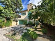 Sobrado em Jardins Madri, Goiânia/GO de 296m² 5 quartos...