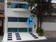 Sobrado em Montanhão, São Bernardo do Campo/SP de 420m²...