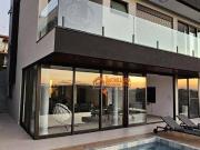 Sobrado em Nossa Senhora do Carmo, Arujá/SP de 600m² 4...