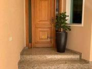 Sobrado com 3 dormitórios à venda, 350 m² por R$...