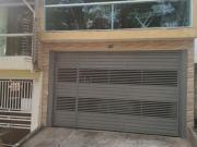 Sobrado em Parque Continental com 200.00 m², 3 quarto s,...