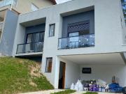 Sobrado em Parque das Rosas, Cotia/SP de 163m² 3 quartos...