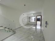 Sobrado em Parque São Lucas