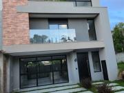 Sobrado em Pilarzinho, Curitiba/PR de 166m² 3 quartos à...