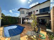 Sobrado em Residencial Porto Seguro, Goiânia/GO de 241m²...