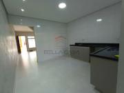 Sobrado em rua particular proximo metro