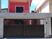 Sobrado em Rua Pérola Byngton Parque Bitaru São Vicente/SP