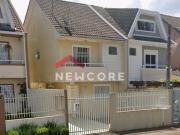 Sobrado em Rua Sebastião Malucelli Novo Mundo Curitiba/PR