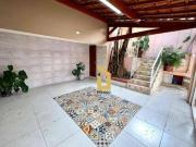 Sobrado em rua sem saída à venda | 210m² | quintal com...