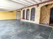 Sobrado em Rua Visconde de Tamandaré Centro São Vicente/SP