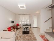 Sobrado em Santa Cândida, Curitiba/PR de 104m² 3 quartos...