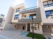 Sobrado em SANTA FELICIDADE com 184,54m²