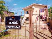 Sobrado em terreno 22x44 no bairro Niterói