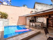 Sobrado em Vila Caiçara, Praia Grande/SP de 201m² 3...