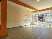 Sobrado Encantador no Parque Novo Oratório em Santo...