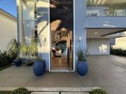 Sobrado espetacular à venda no condomínio fechado Golden...