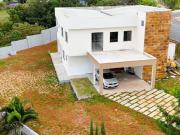 Sobrado Espetacular no Condomínio Quintas Interlagos...