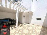 Sobrado frontal à venda, 03 quartos sendo 01 suíte, 03... Sobrado frontal à venda, 03 quartos sendo 01 suíte, 03...