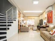 Sobrado Housing Flamboyant