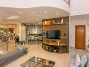 Sobrado Impecável com Projeto Assinado por Arquiteto...