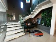 Sobrado Imponente – 3 Quartos 1 Suíte – Residencial...